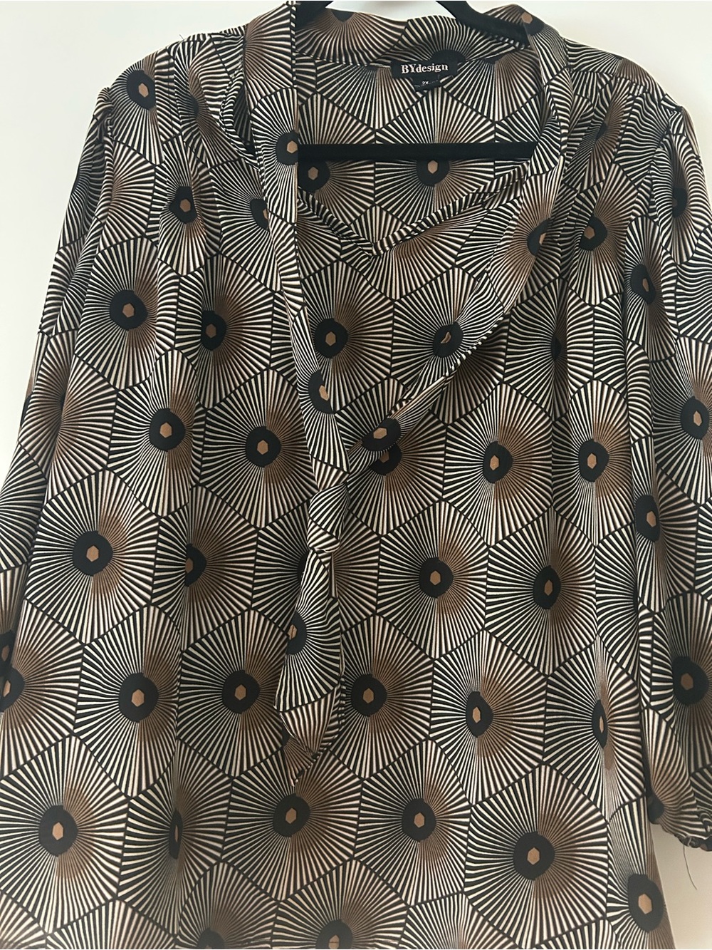 Black and Tan Geometric Print Blouse